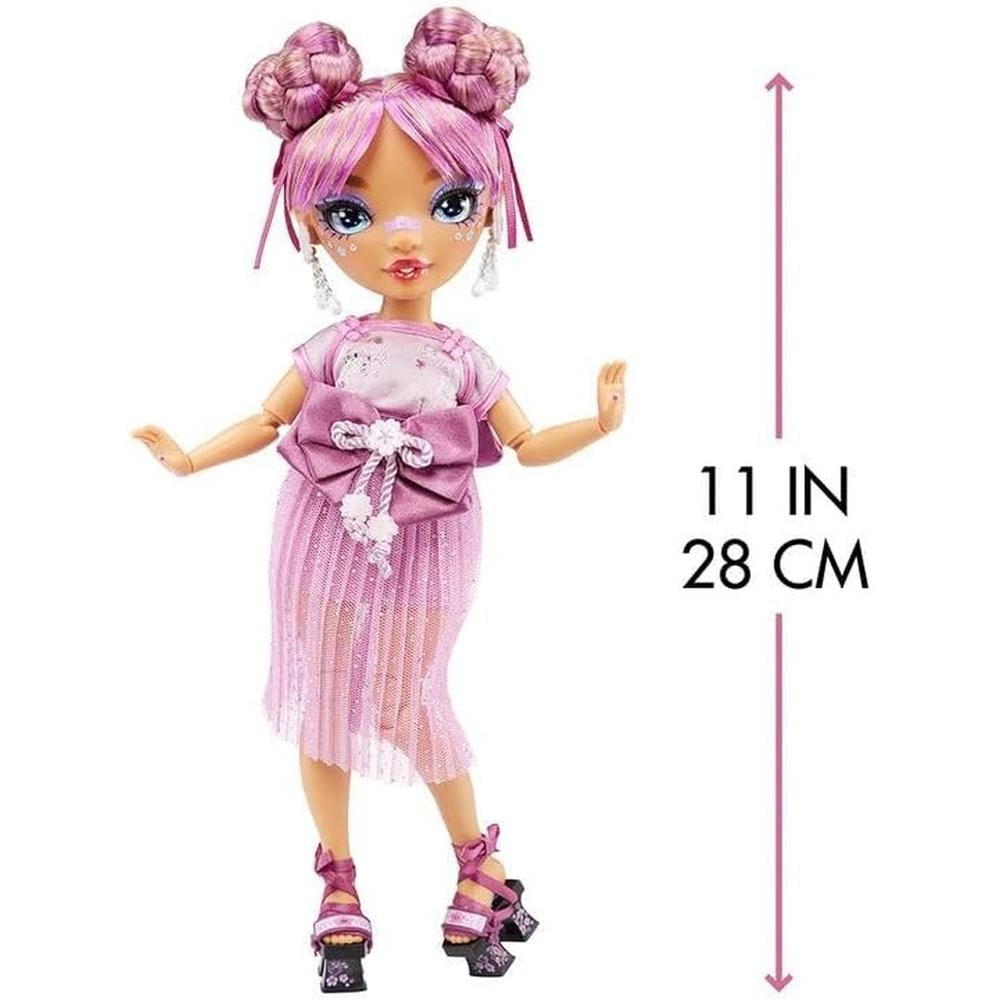 RAINBOW HIGH LILA YAMAMOTO MUÑECA MALVA - 4