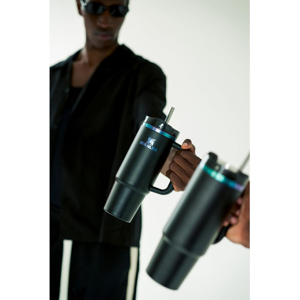 TOMATODO QUENCHER H2.0 FLOWSTATE STANLEY 30 OZ / 887 ML | NEGRO - 5