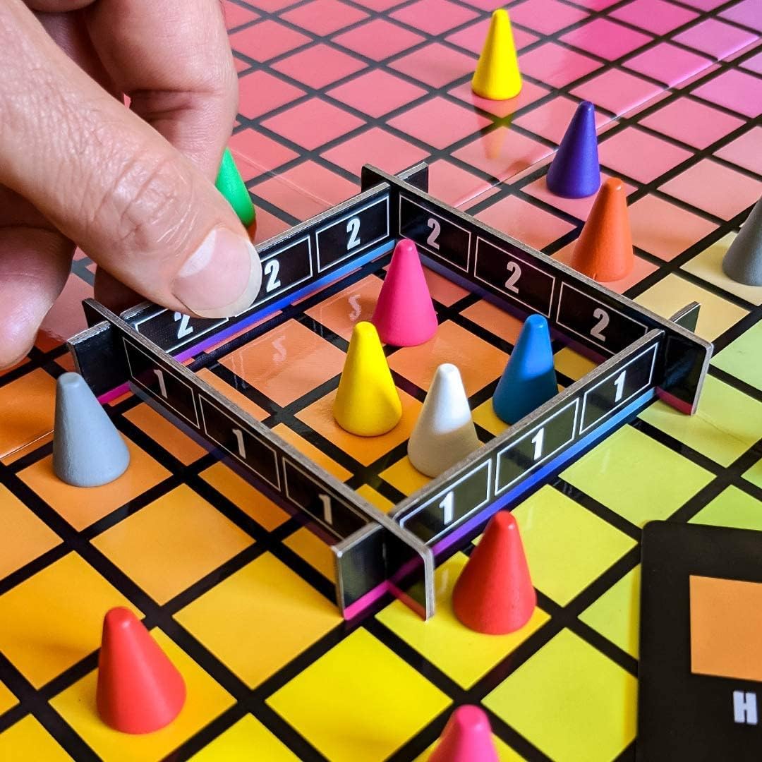 HUES AND CUES | JUEGO DE ADIVINANZAS DE COLORES VIBRANTES, PERFECTO PARA LA NOCHE DE JUEGOS EN FAMILIA | CONECTA PISTAS Y COLORES - 5