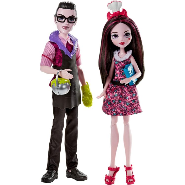 MONSTER HIGH MONSTER FAMILY VAMPIRE - 3