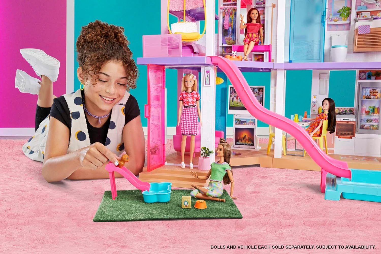 BARBIE DREAMHOUSE VERSIÓN 2021  CASA DE MUÑECAS GRANDE 1.14 M CON PISCINA, TOBOGÁN, ETC, Y ACCESORIOS, MUÑECAS PREESCOLARES - 2