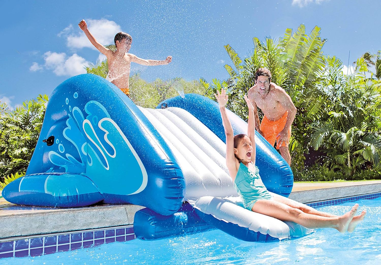 INTEX HINCHABLE, DISEÑO DE ARCOÍRIS ANILLO CENTRO DE JUEGO, 135 PULGADAS X 81 PULGADAS X 50 PULGADAS PARA +6 AÑOS - 2
