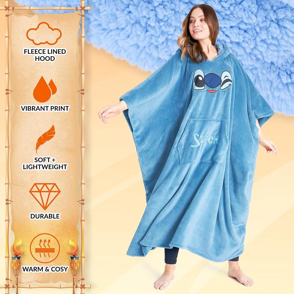 MANTA POLAR SHERPA CON CAPUCHA GRAN TAMAÑO STITCH DISNEY - 3