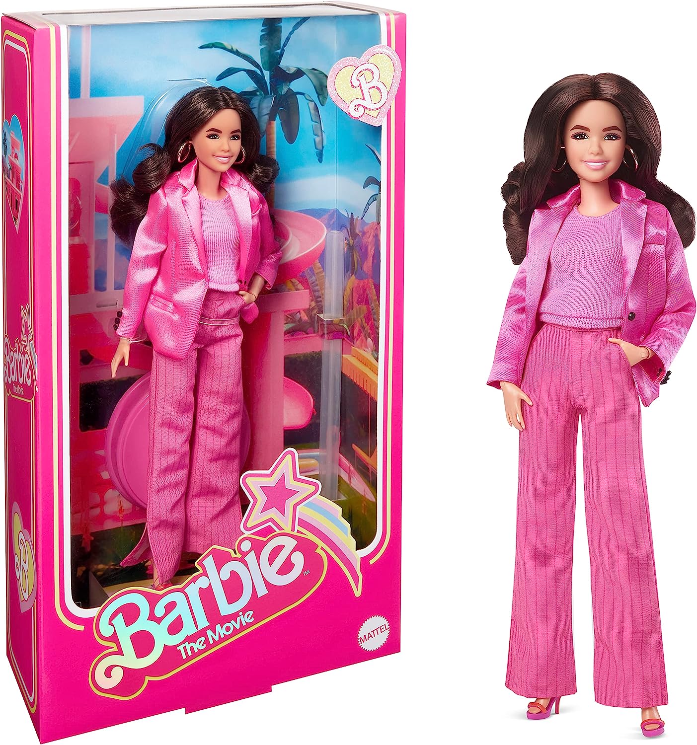 BARBIE THE MOVIE DOLL, GLORIA COLECCIONABLE CON TRAJE DE TRES PIEZAS ROSA POWER CON TACONES DE TIRAS Y ARETES DORADOS - 1