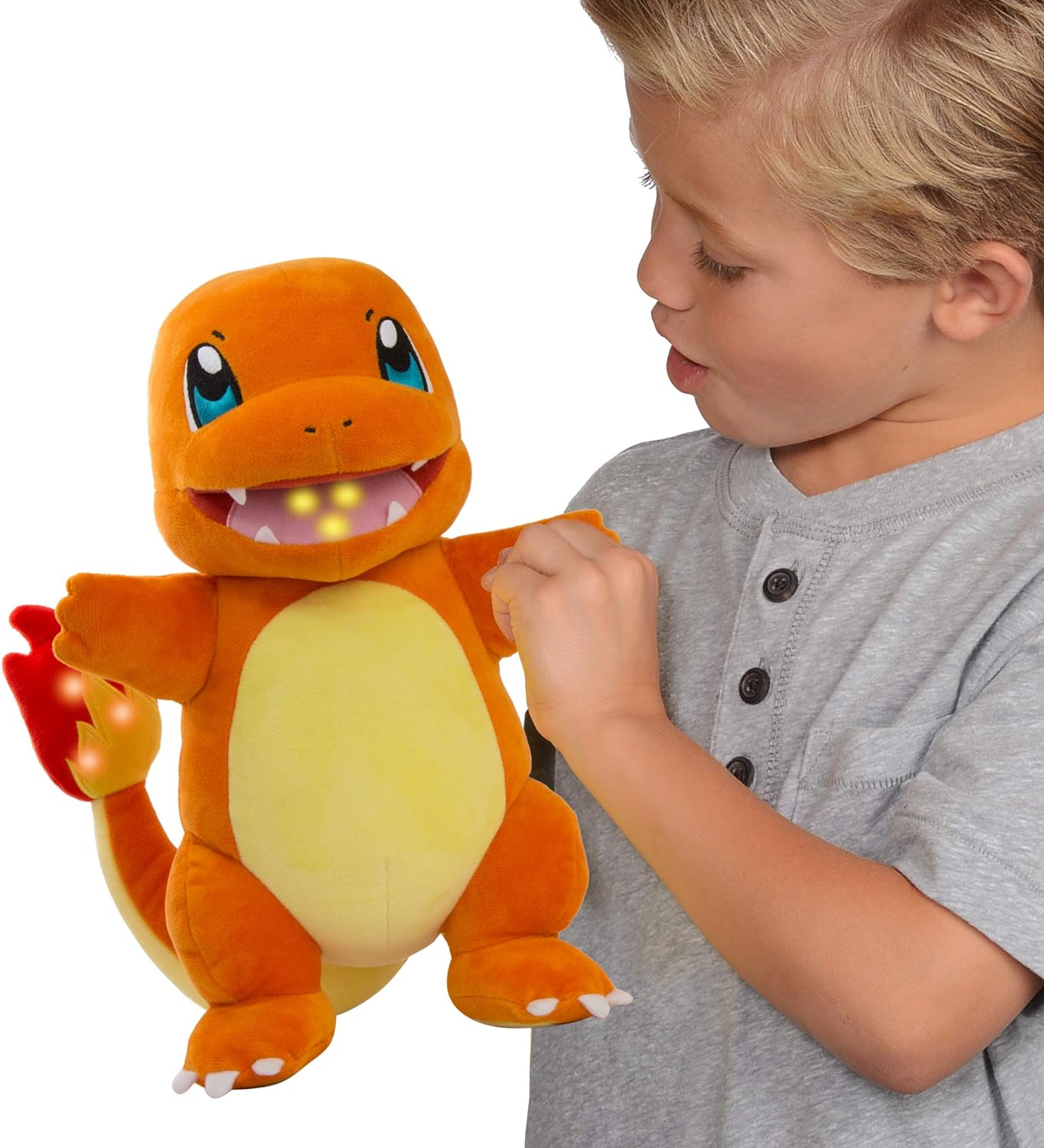 PELUCHE POKÉMON FLAME ACTION CHARMANDER,INTERACTIVO CON LUCES Y SONIDOS DE FUEGO,COLA Y BOCA ILUMINADAS, MÚLTIPLES SONIDO Y VOCES - 2