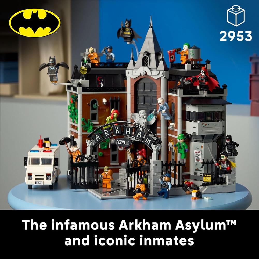 LEGO DC BATMAN ARKHAM ASYLUM 76300 - 2