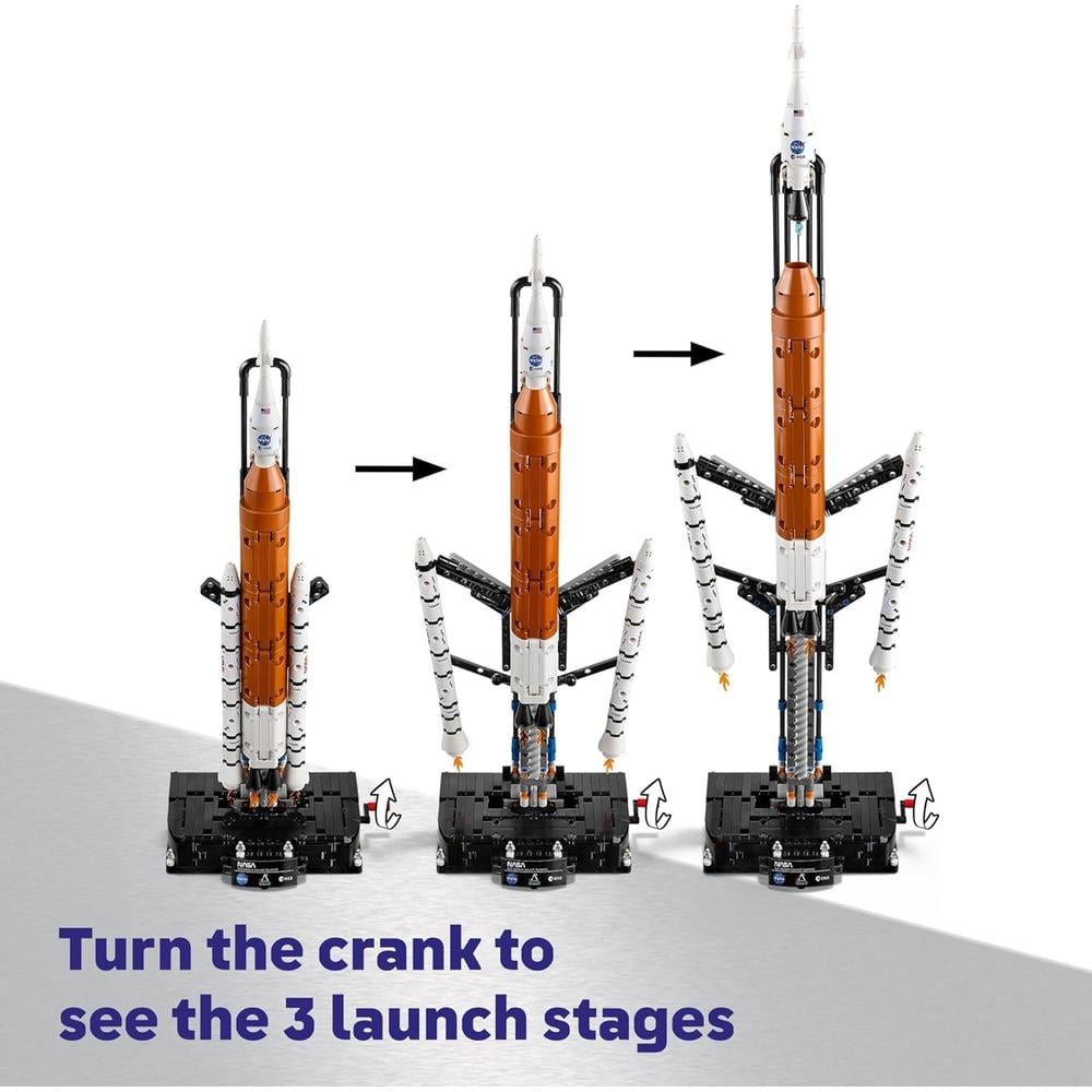 LEGO TECHNIC NASA ARTEMIS SPACE LAUNCH SYSTEM 42221 - 3
