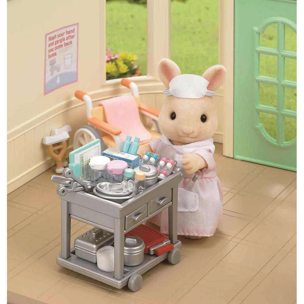 SET SYLVANIAN FAMILIES ENFERMERA - 2