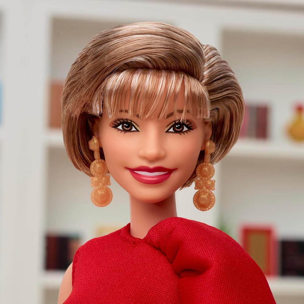 BARBIE ISABEL ALLENDE MUÑECA INSPIRADORA - 3