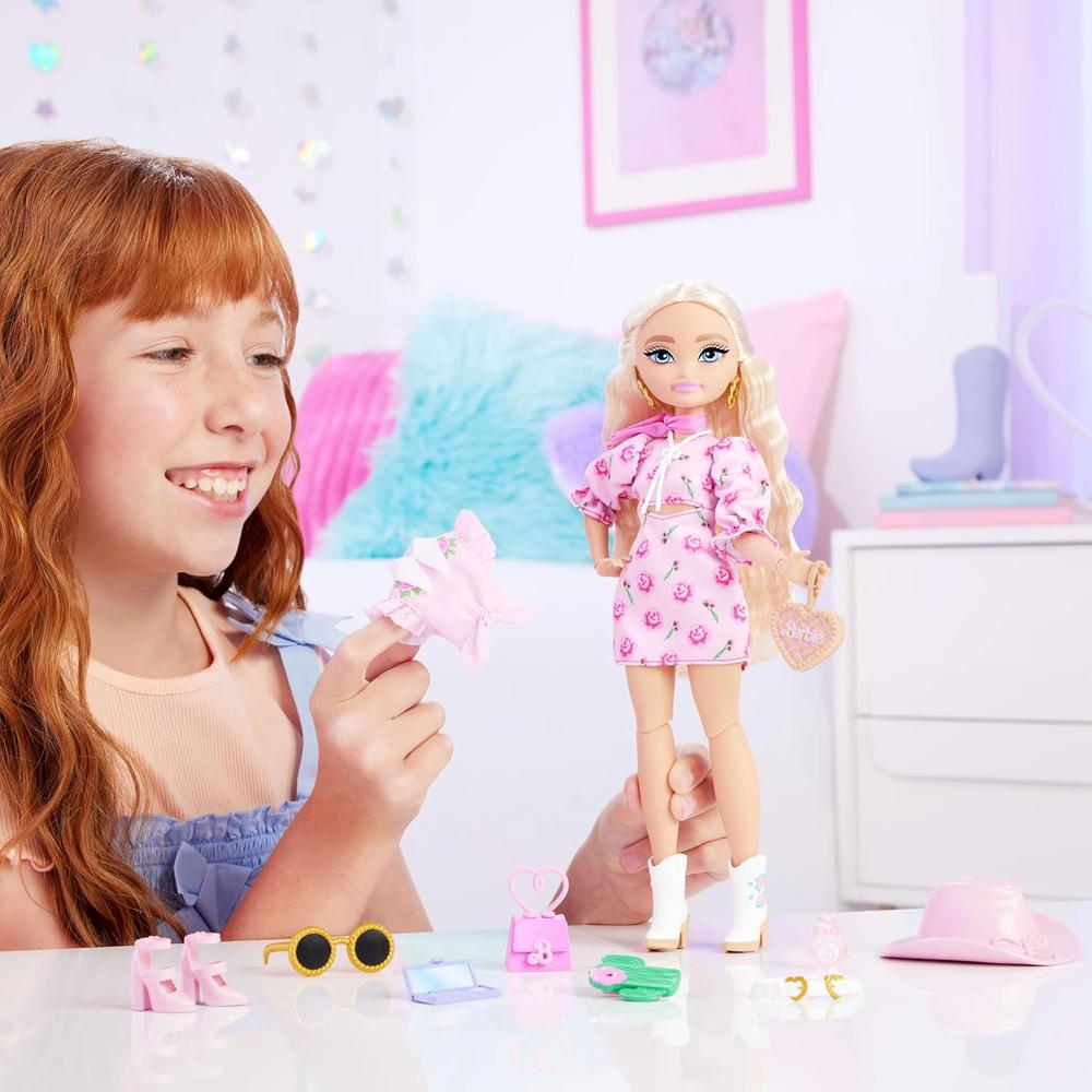BARBIE MALIBU FESTIVAL SET MODA CON ACCESORIOS Y LOOKS - 2