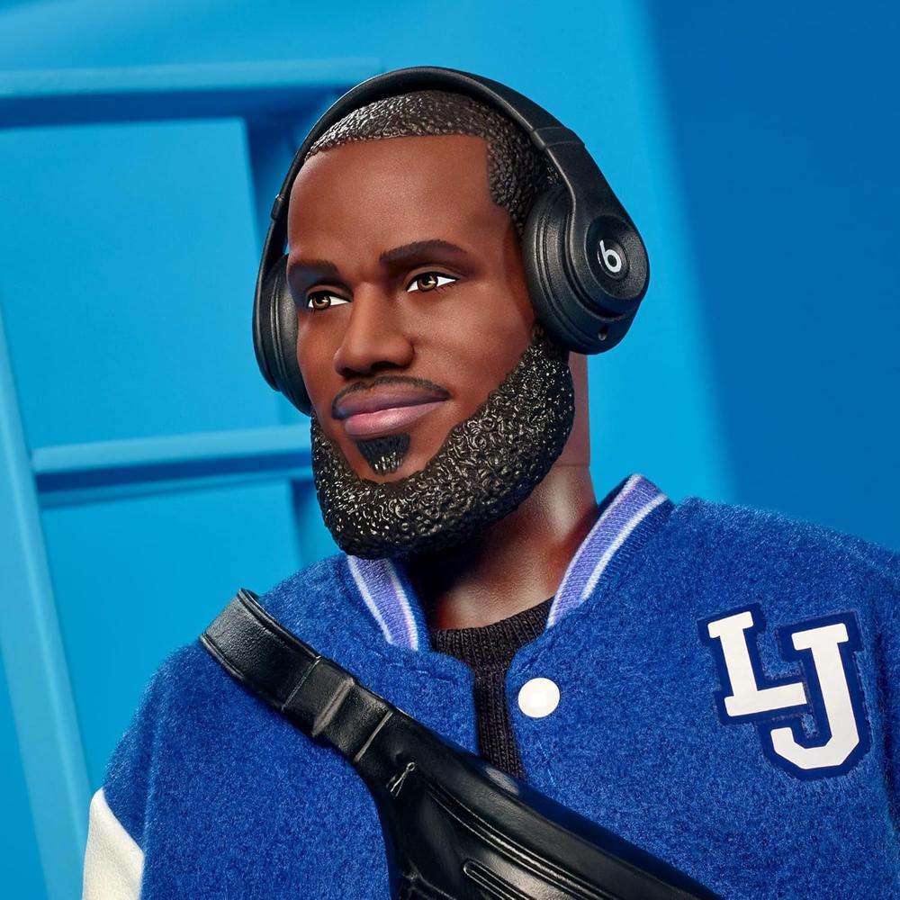 KEN BARBIE SIGNATURE LEBRON JAMES KENBASSADORS - 2