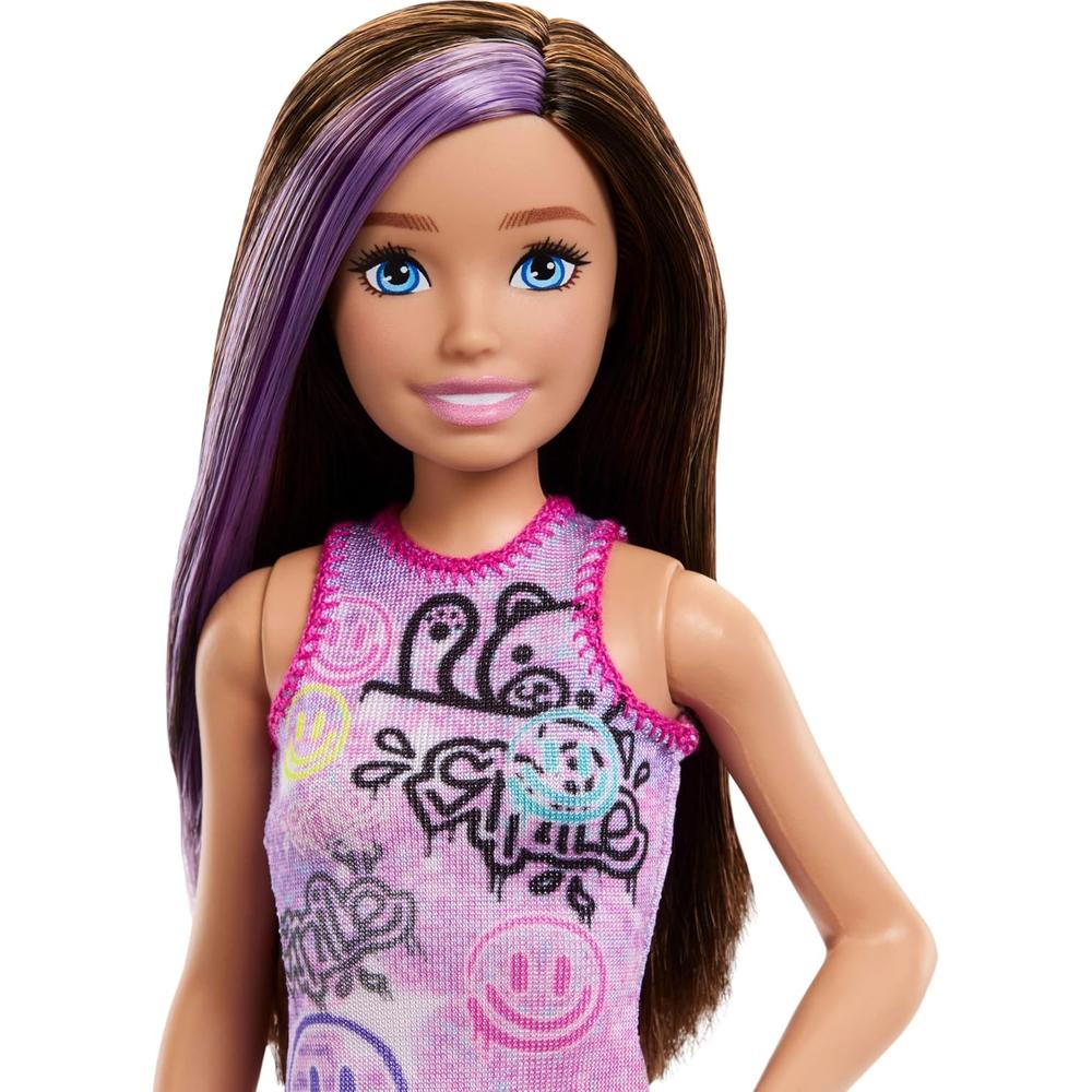 BARBIE SKIPPER BABYSITTERS MUÑECA CON MOCHILA Y ACCESORIOS - 2