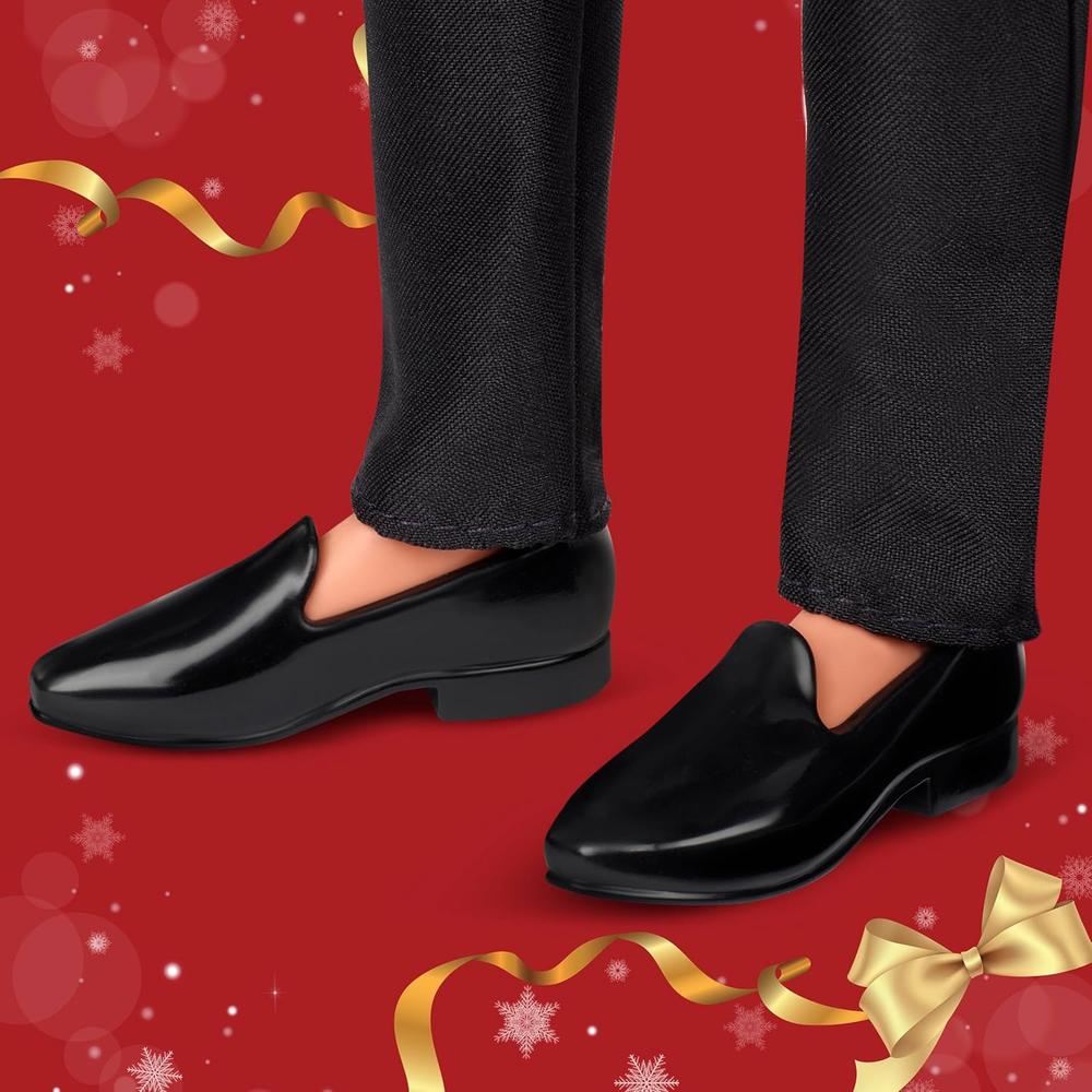 KEN BARBIE SIGNATURE HOLIDAY 2025 RUBIO TRAJE DORADO - 4