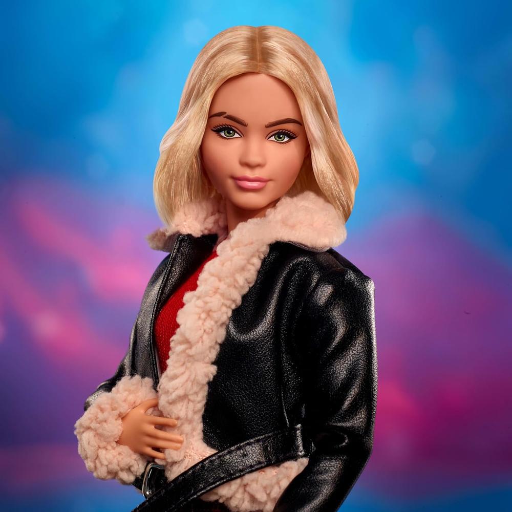 BARBIE RUBY SUNDAY DR WHO MUÑECA - 3
