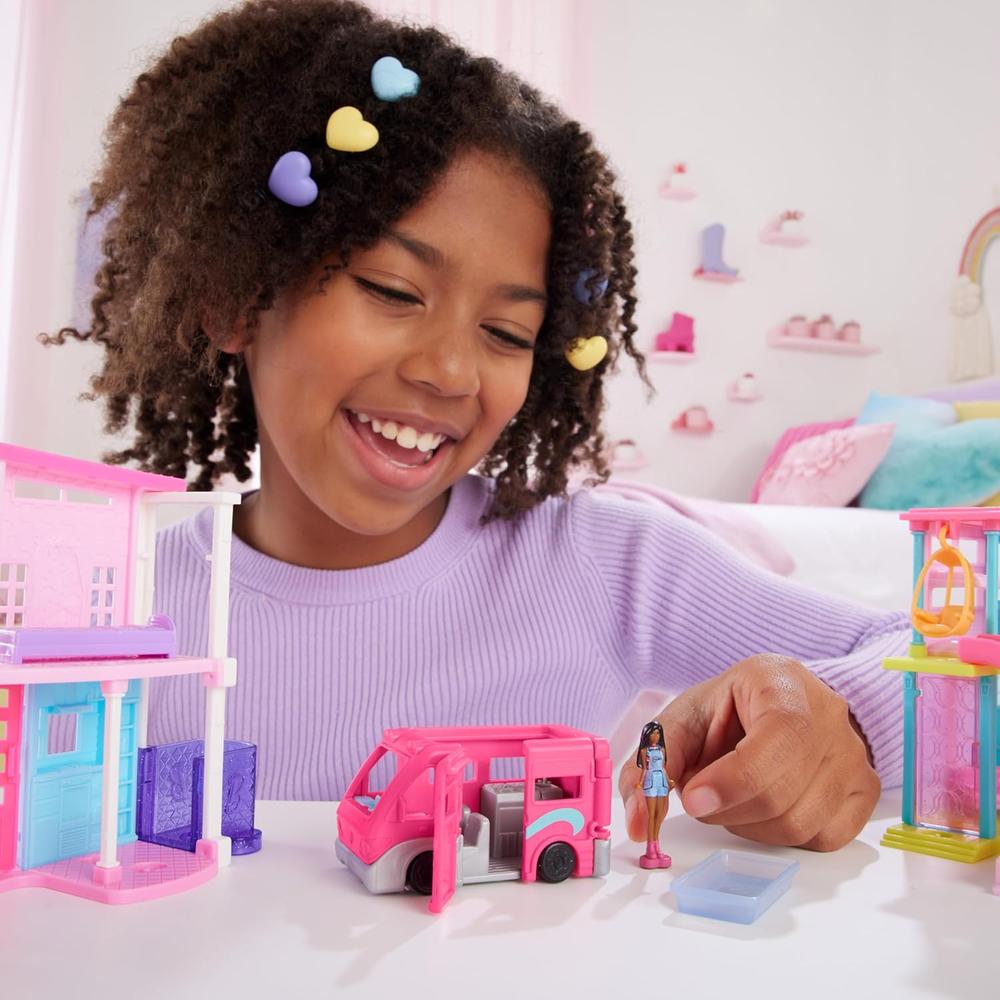 BARBIE MINI BARBIELAND PACK MUÑECAS Y VEHÍCULOS - 2