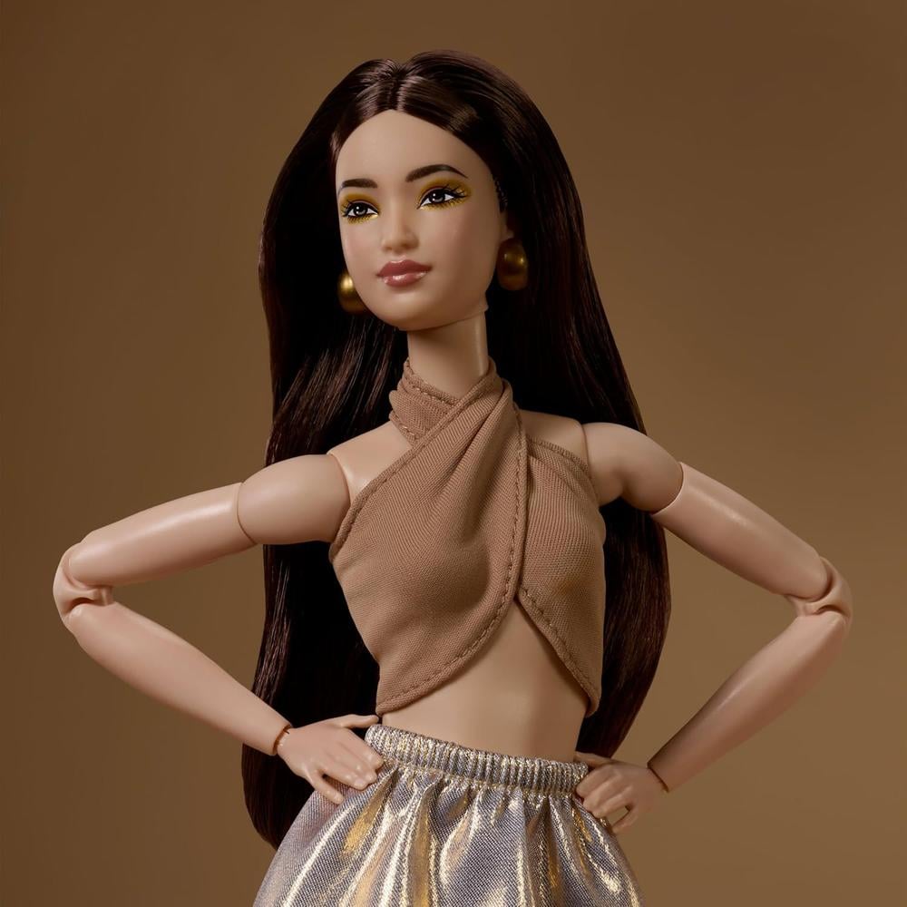 BARBIE BASICS MODELO MUÑECA CABELLO CASTAÑO OUTFIT DORADO - 3