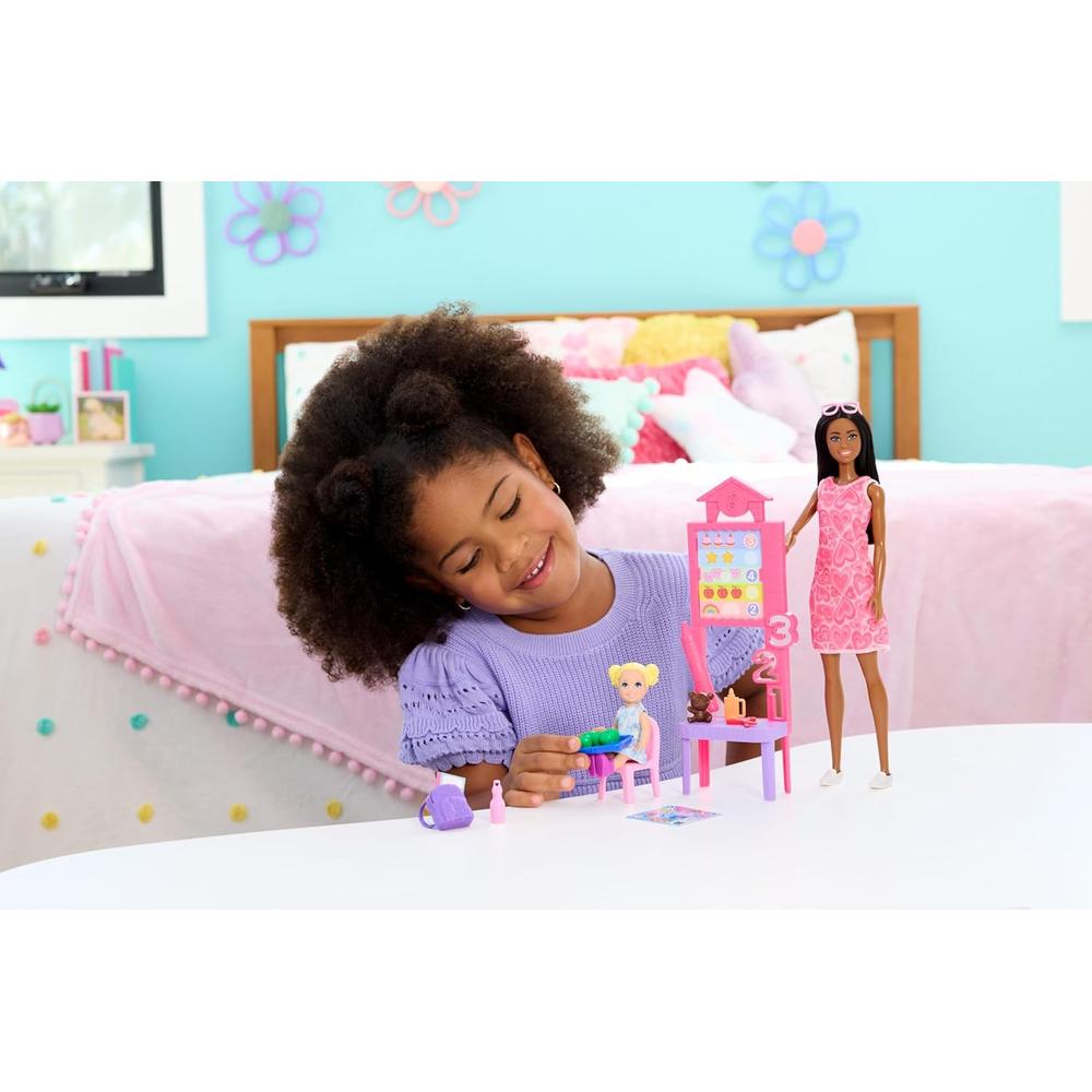 BARBIE PROFESORA MORENA CARRERAS SET MUÑECA CON NIÑA - 2