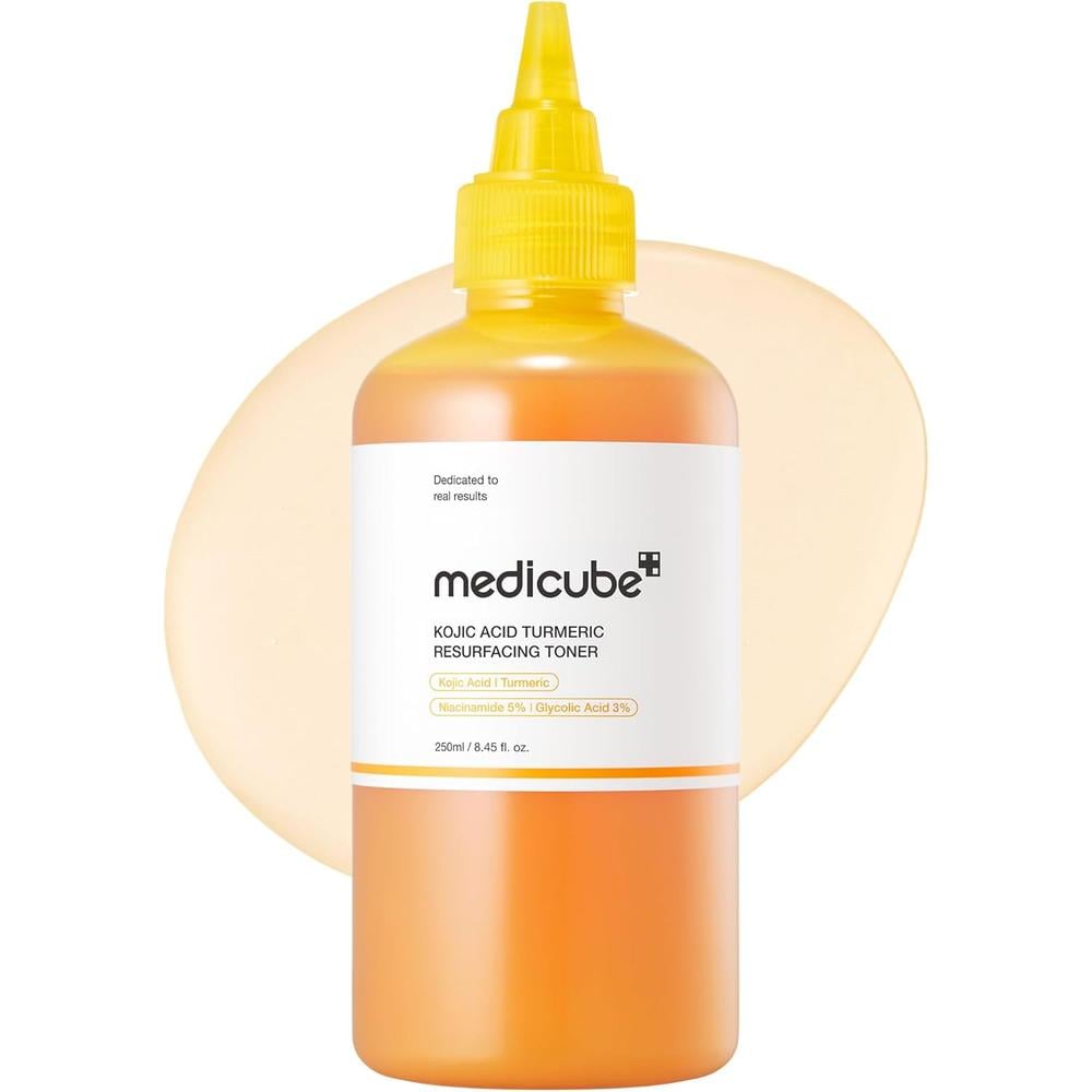TÓNICO MEDICUBE TURMERIC KOJIC ACID TONER 8.45 OZ / 250 ML - 1
