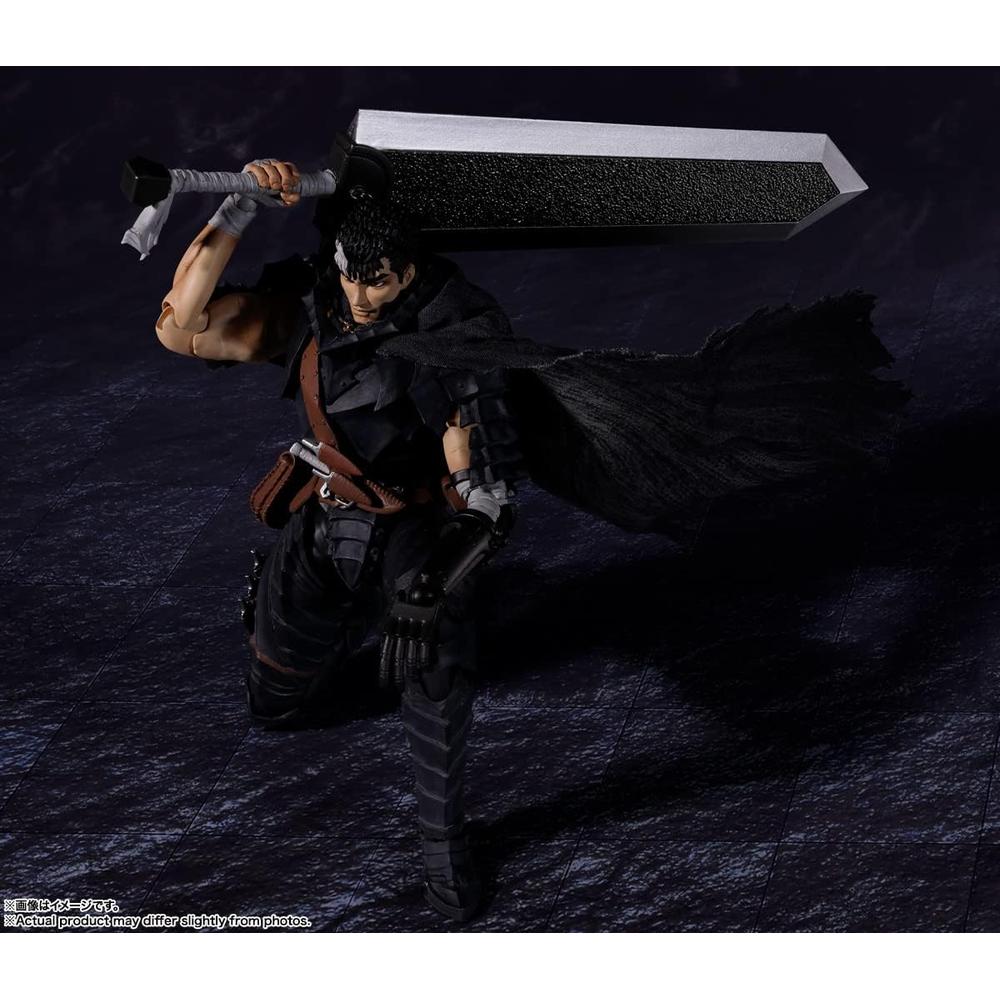 FIGURA GUTS BERSERKER ARMOR TAMASHII NATIONS - 2