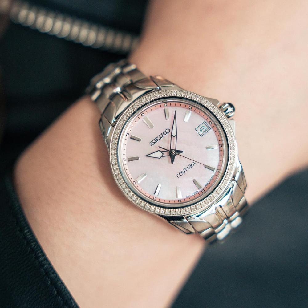 RELOJ SEIKO COUTURA CON DIAMANTES PARA MUJER | ROSA - 5