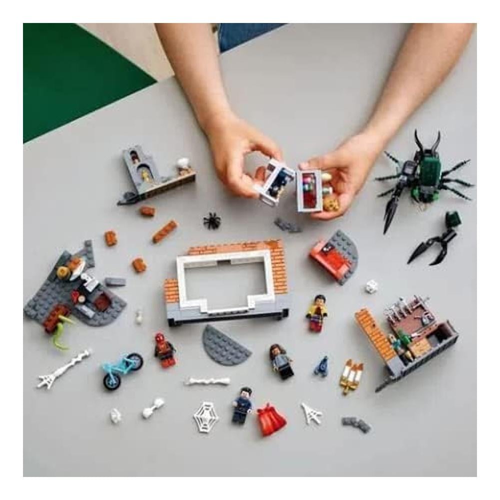 LEGO MARVEL SPIDER-MAN EN EL TALLER DEL SANTUARIO 76185 - 2