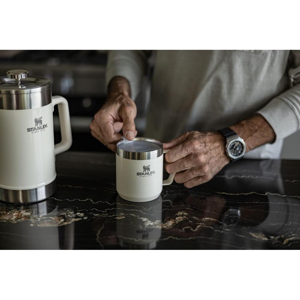 STANLEY CAFETERA FRENCH PRESS CLASSIC STAY-HOT 48 OZ / 1.42 L | CREAM GLOSS - 5