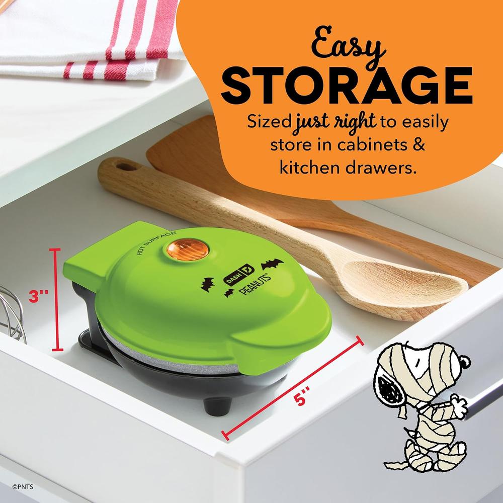 WAFLERA MINI PEANUTS X DASH SNOOPY VAMPIRE | VERDE - 2