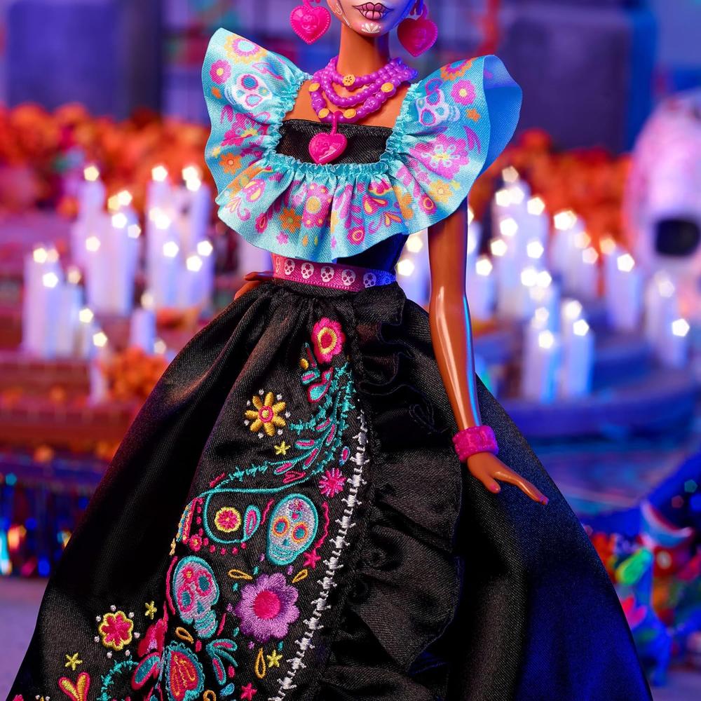 MUÑECA BARBIE DÍA DE MUERTOS 2024 SIGNATURE - 5