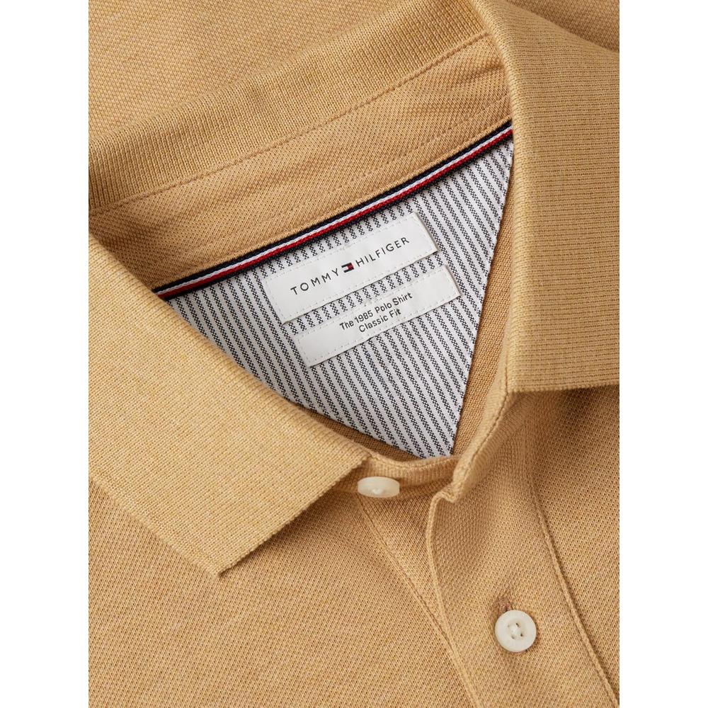 POLO PARA HOMBRE TOMMY HILFIGER CLASSIC FIT MANGA CORTA BEIGE SAHARA JASPEADO - 5
