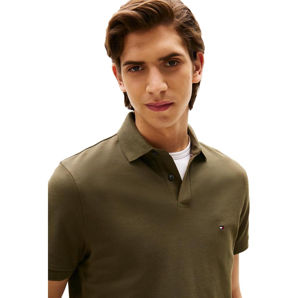 POLO PARA HOMBRE TOMMY HILFIGER 1985 REGULAR FIT MANGA CORTA VERDE MILITAR - 2
