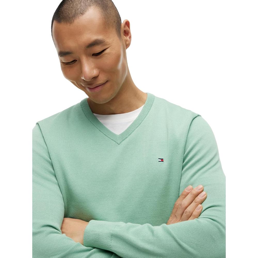 POLERA PARA HOMBRE TOMMY HILFIGER ESSENTIAL REGULAR FIT VERDE CÉSPED - 2