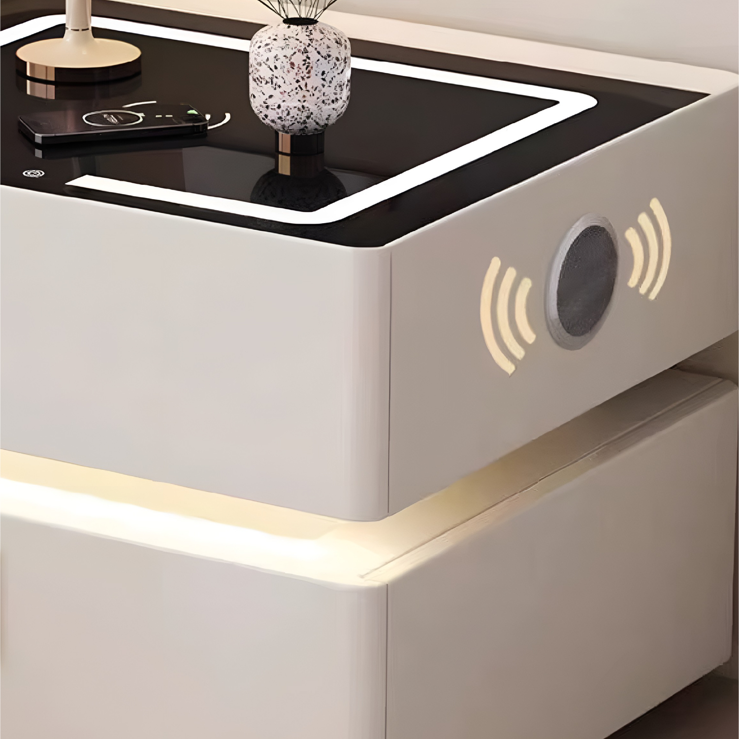MESA DE NOCHE SMART VR. 4 DE MADERA CON CLAVE NUMÉRICA, CARGA INALÁMBRICA, PARLANTE BLUETOOTH, USB, LUZ REGULABLE Y CAJÓN - 4
