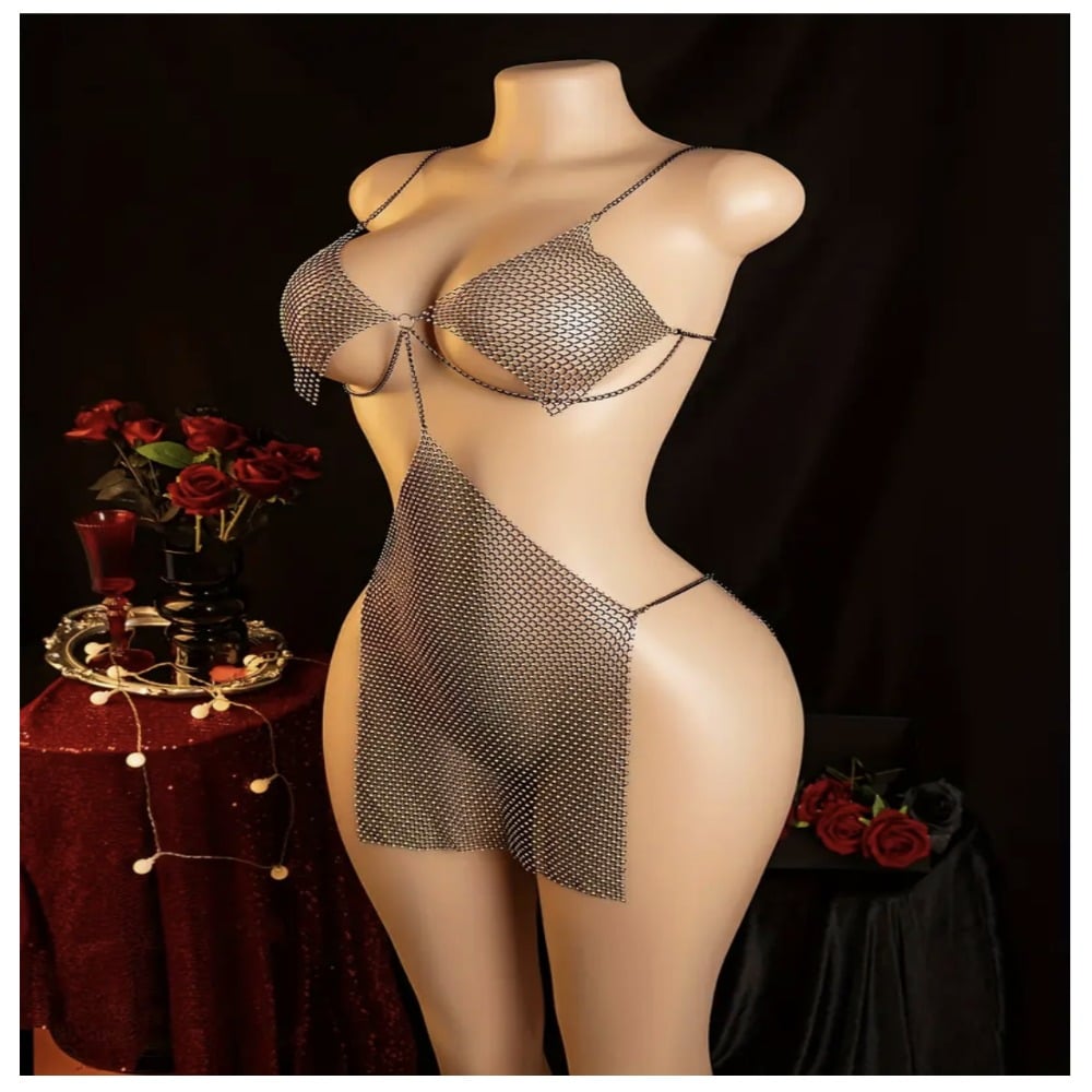 VESTIDO DE CADENAS CON PEDRERIA TIPO DIAMANTES TALLA S - 1