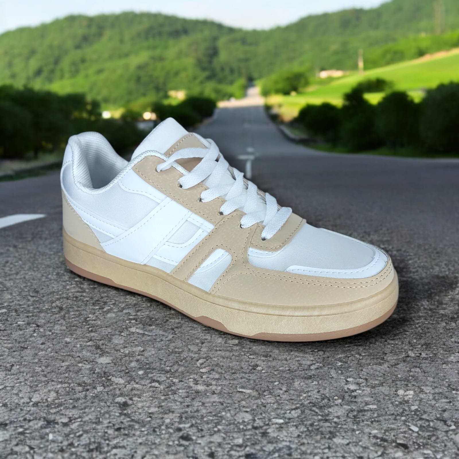 ZAPATILLA PARA HOMBRE NEW PIONEERS BLANCO/BEIGE CLARO -B05 - 1