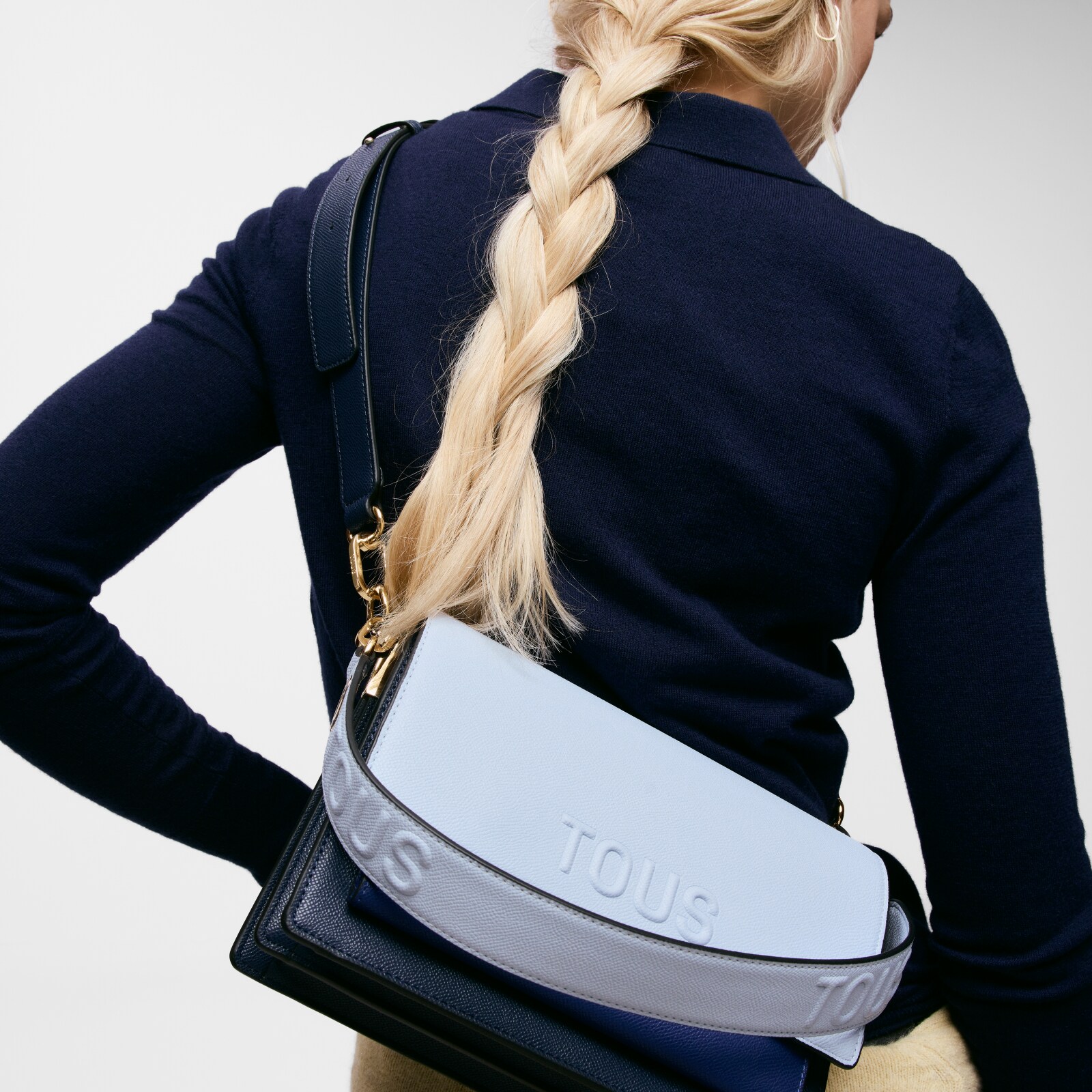 BOLSO BANDOLERA M. AUDREE SAFFIANO AZUL MARINO - 6