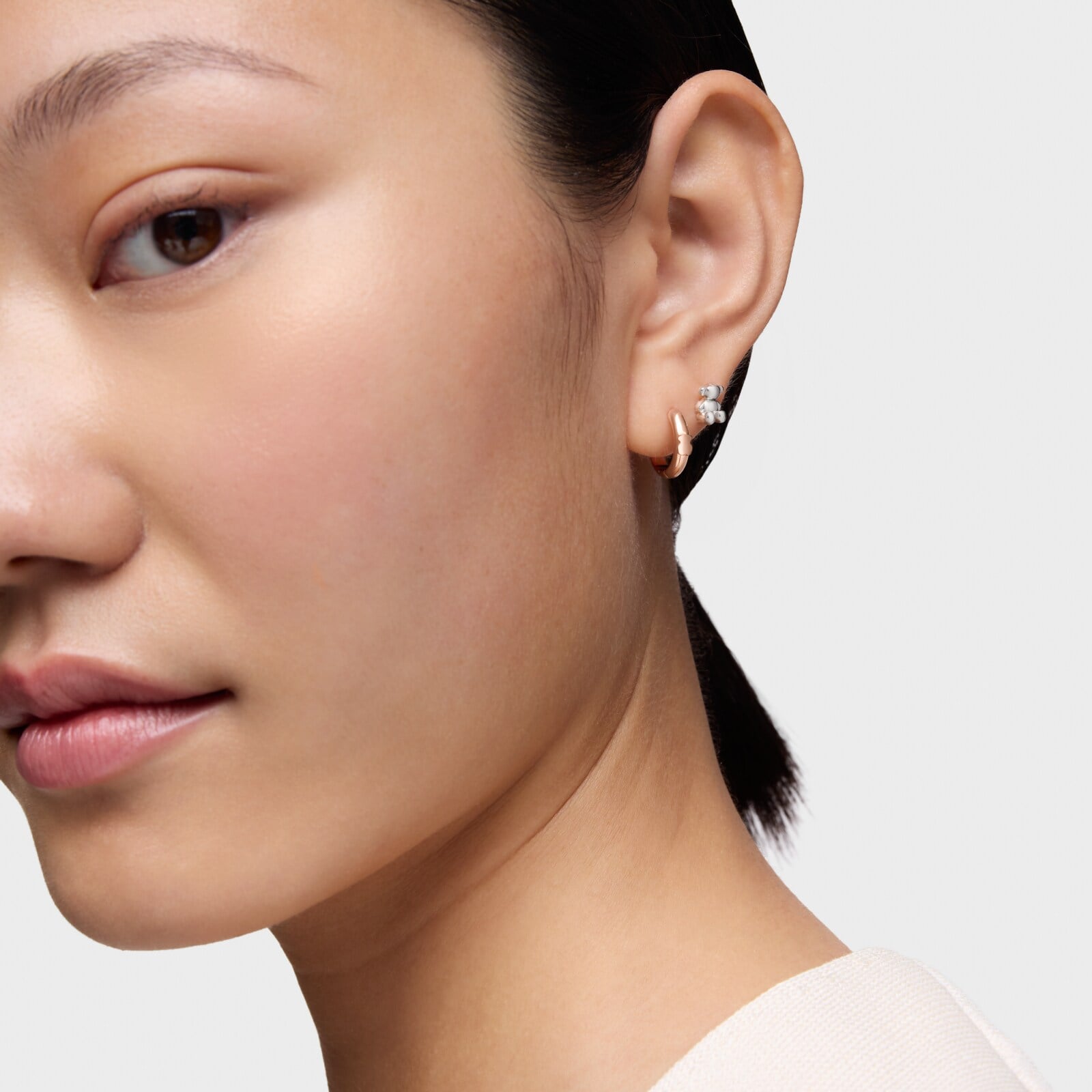 ARETES TOUS BASICS DE ARO OSO Y BAÑO DE ORO ROSA 18 KT - 5