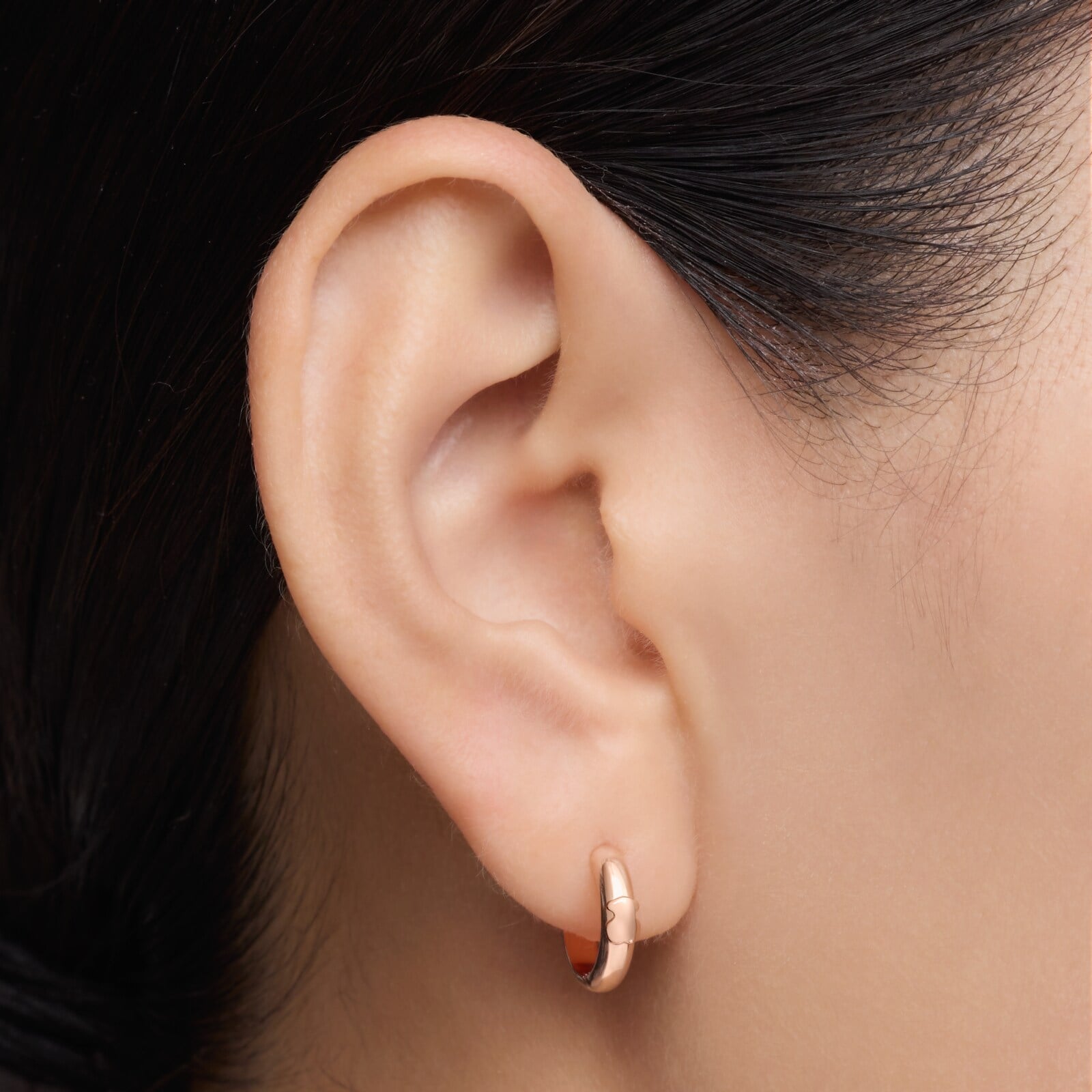 ARETES TOUS BASICS DE ARO OSO Y BAÑO DE ORO ROSA 18 KT - 6