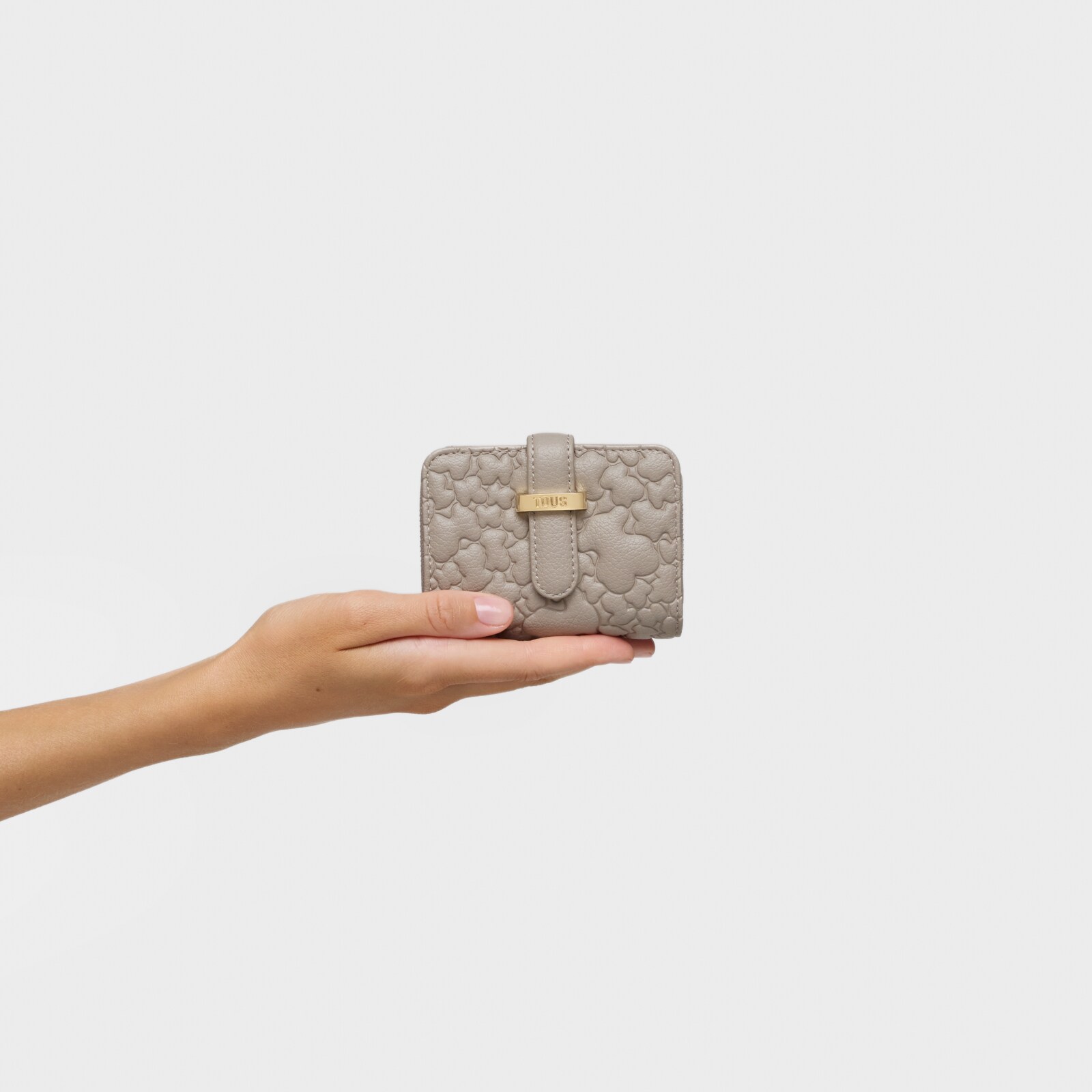 BILLETERA PEQUEÑO TOUS BRIDGE PUFFY BEAR TAUPE - 4
