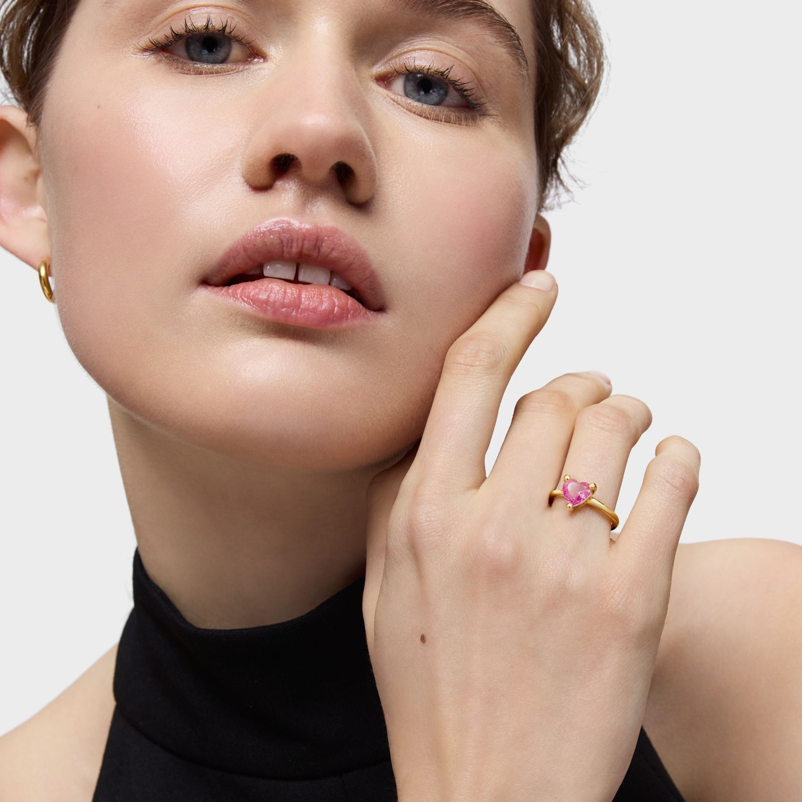 ANILLO CON BAÑO DE ORO 18 KT SOBRE PLATA Y ZAFIRO - 4