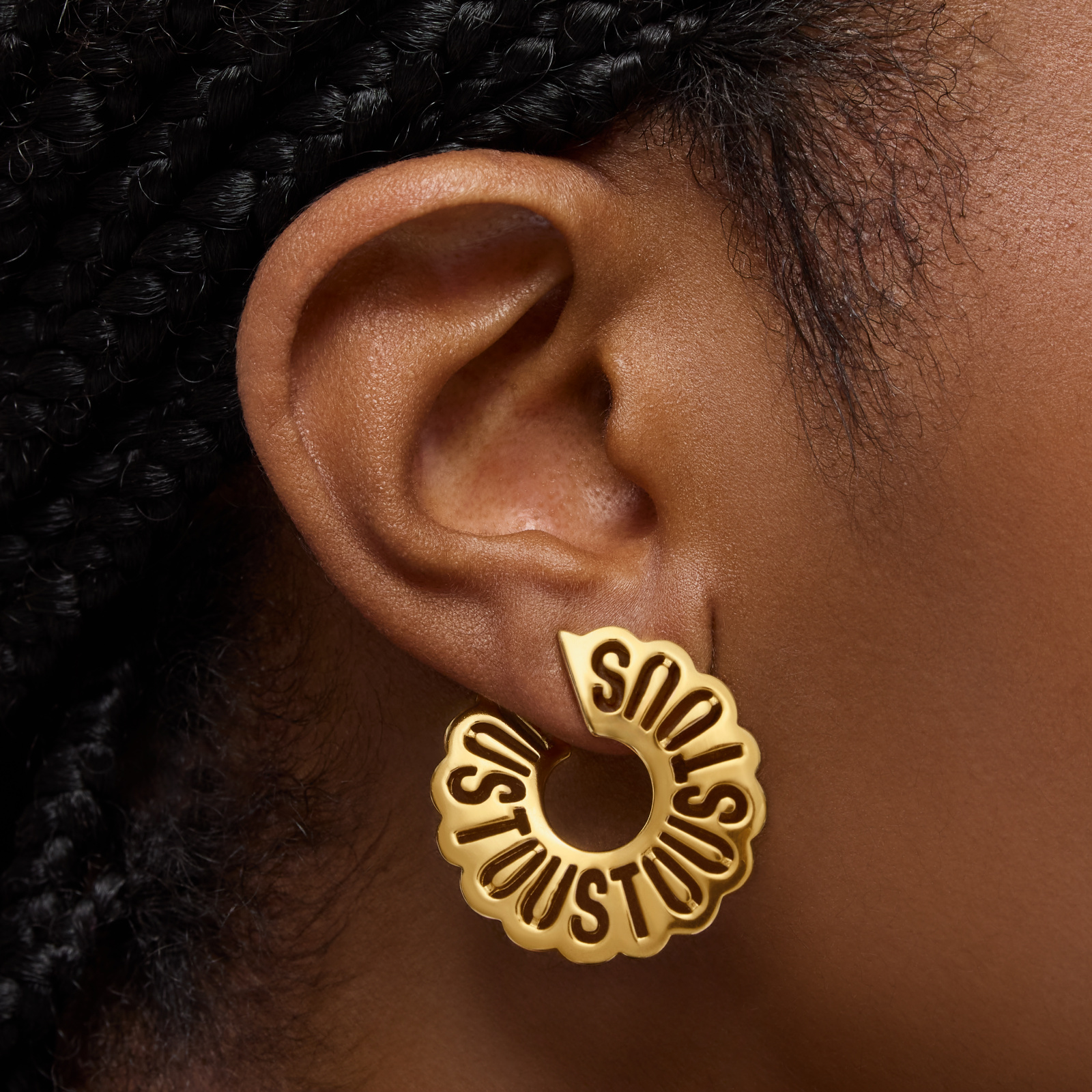 ARETES ARO BAÑADO EN ORO 18 KT SOBRE PLATA 31 MM - 6