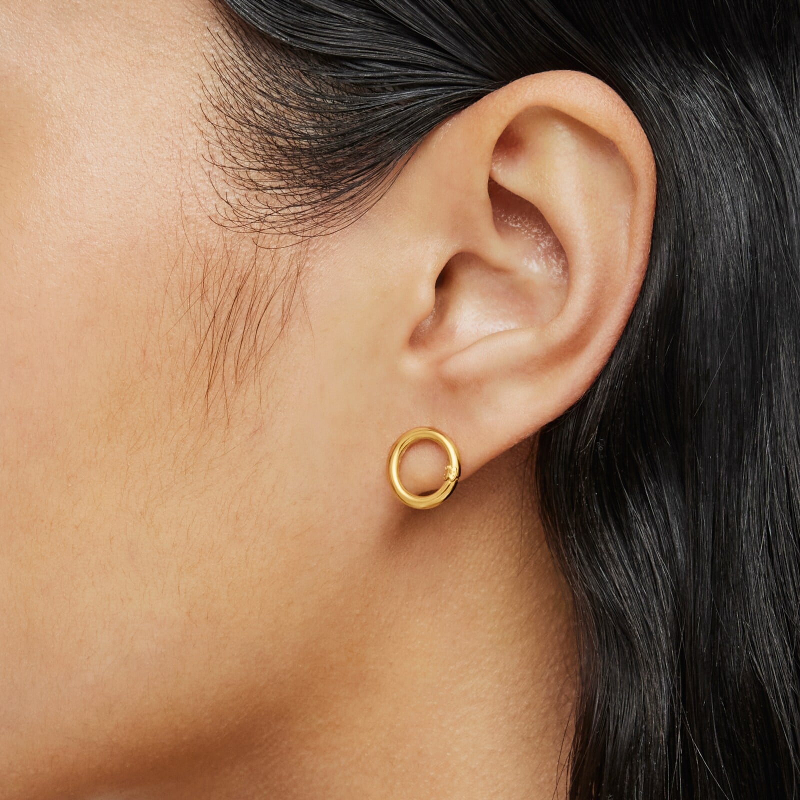 PENDIENTES PEQUEÑOS DE ORO HOLD - 4