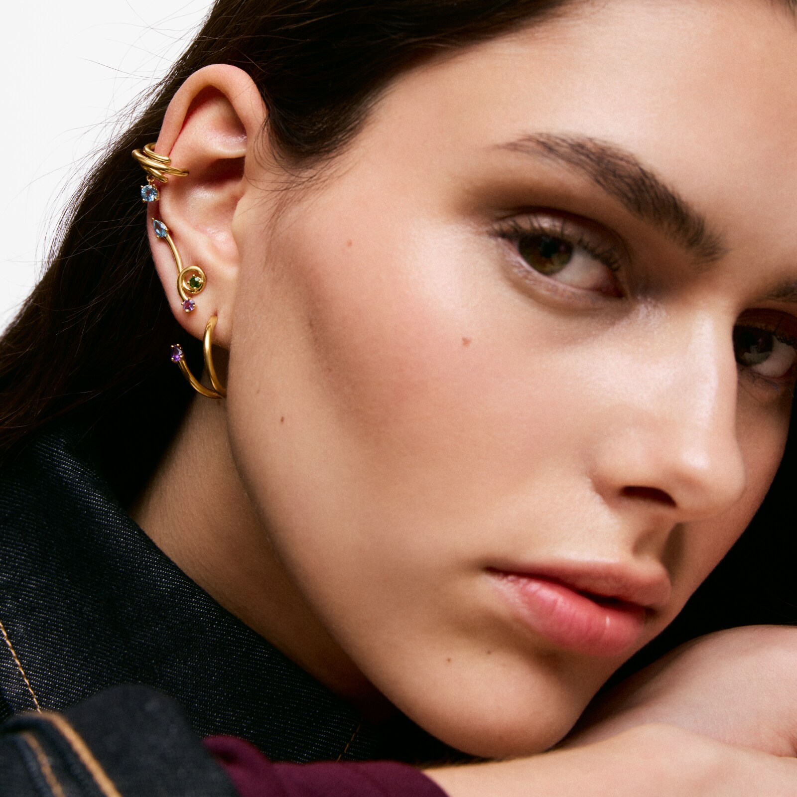 ARETES DE ARO CON BAÑO DE ORO 18 KT SOBRE PLATA Y GEMAS LIO - 5