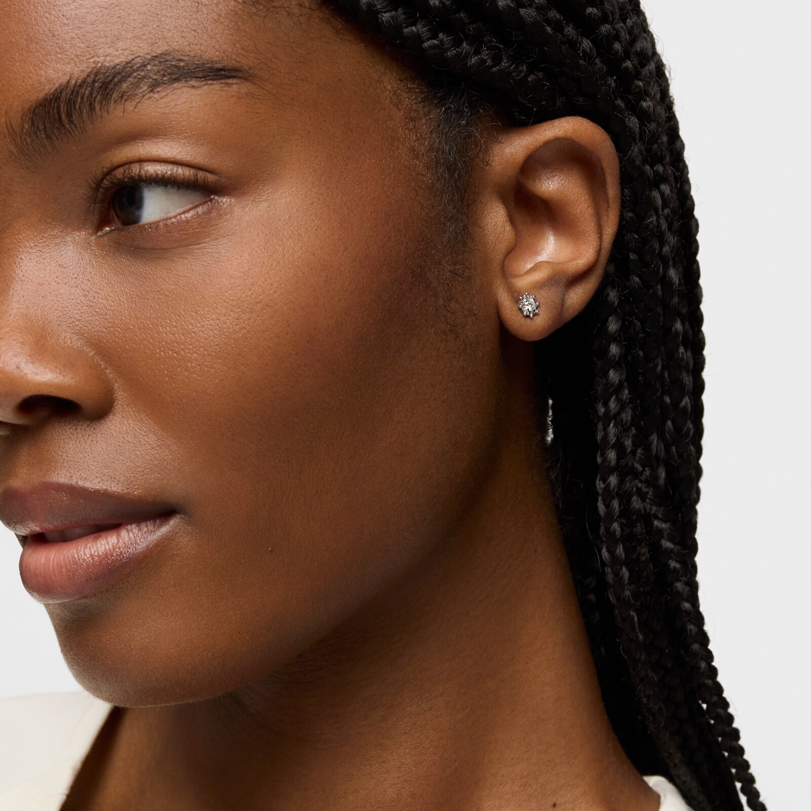 ARETES PEQUEÑOS DE ORO BLANCO Y DIAMANTES 0,20 CT LES CLASSIQUES - 5