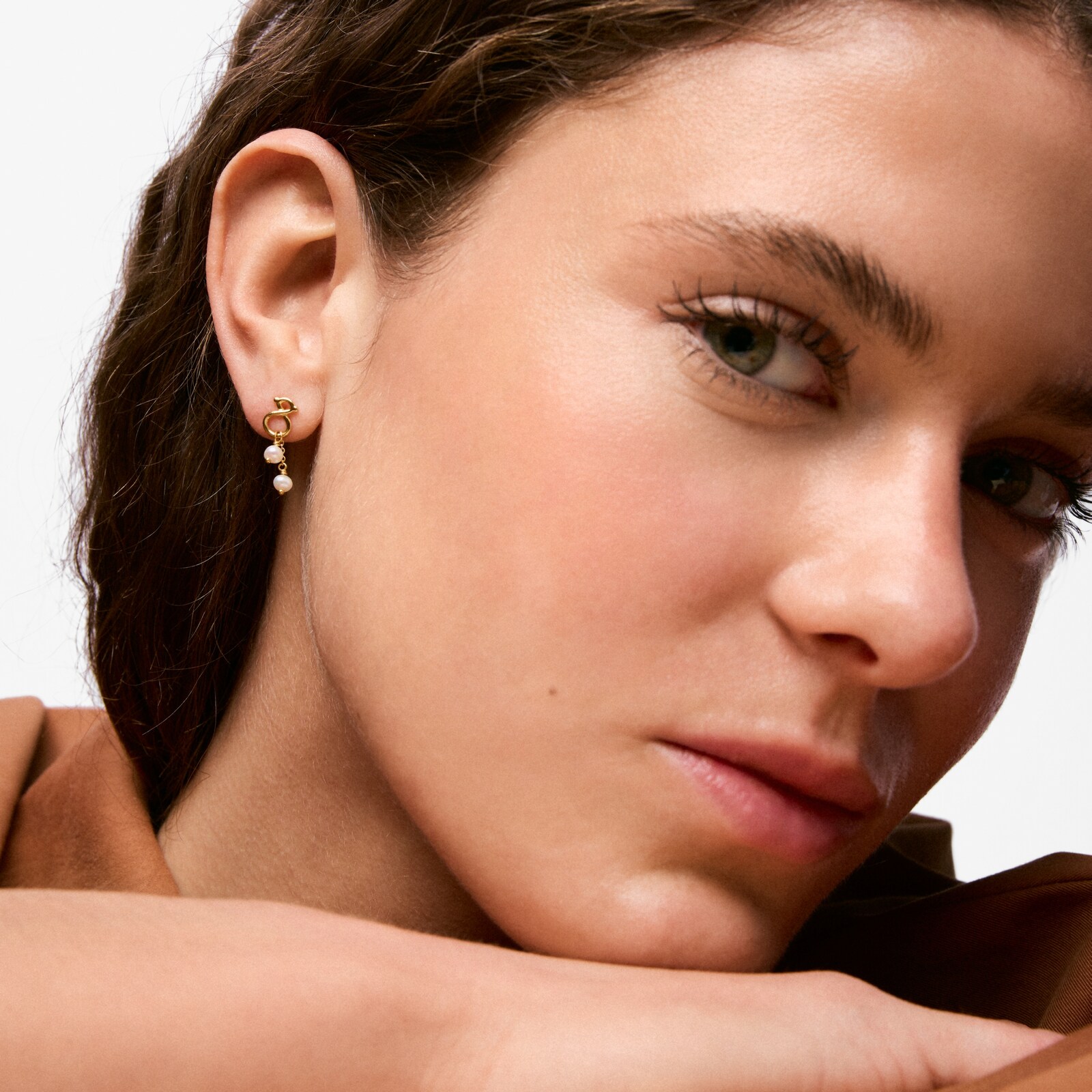 ARETES LARGOS DE ORO 9 KT MOTIVO OSO Y PERLAS CULTIVADAS TOUS INFINITY - 5