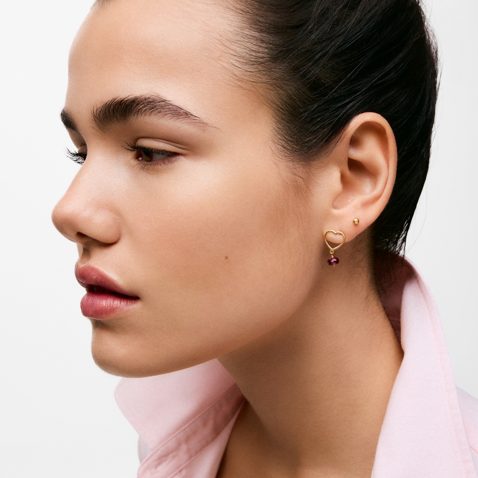 ARETES CORAZÓN DE ORO 9 KT Y RODOLITA TOUS SILUETA - 4