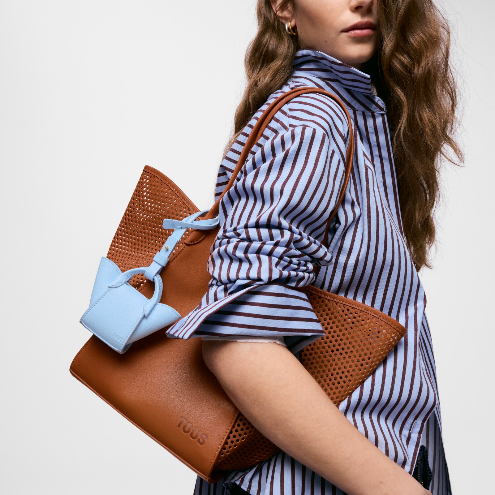 CAPAZO MEDIANO CAMEL TOUS TULIP CUTOUT - 6