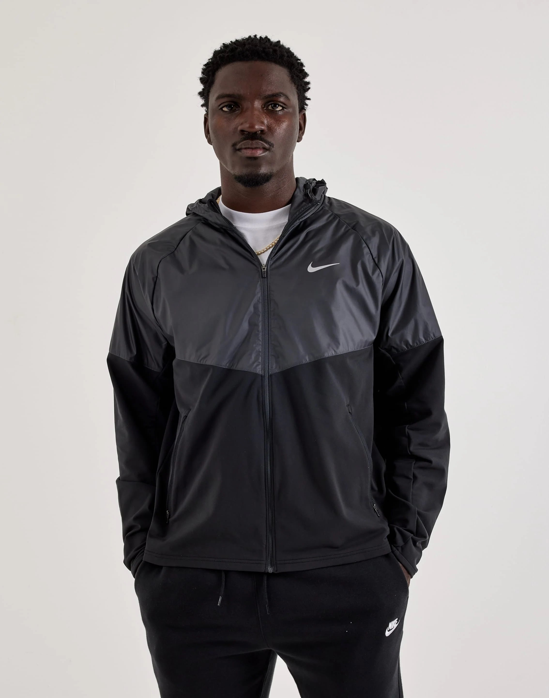CASACA NIKE THERMA-FIT WINTERIZED MILER PARA HOMBRE - NEGRO - 1