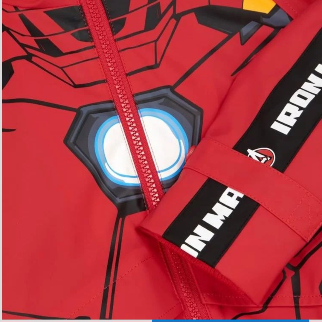 CASACA IMPERMEABLE CORTAVIENTOS NIÑO IRON MAN MARVEL CON CAPUCHA - 4