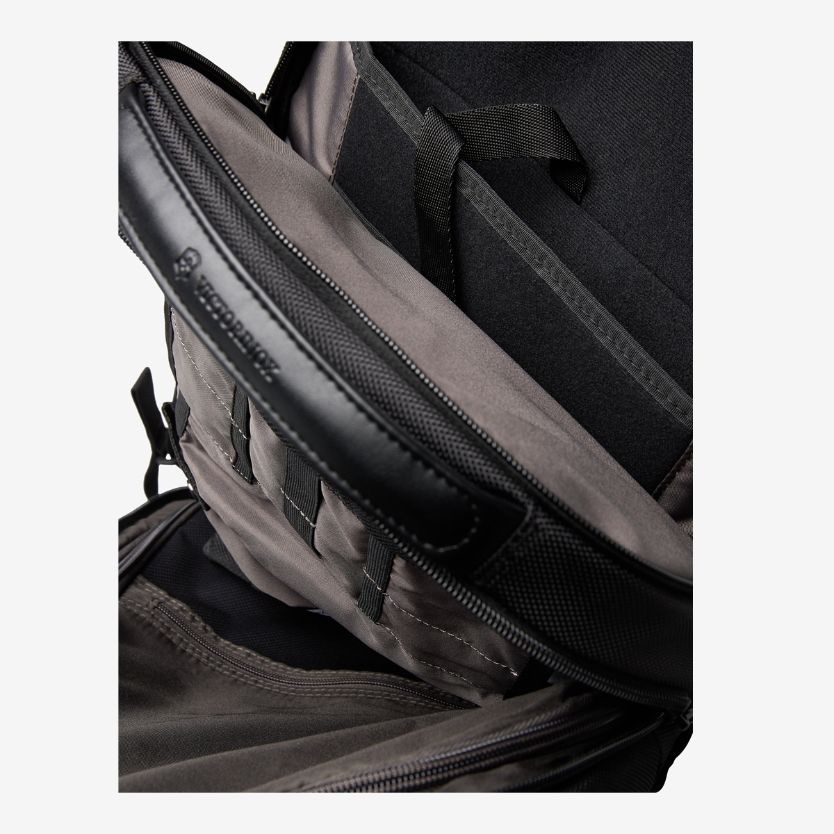MOCHILA VICTORINOX ALTMONT PROFESSIONAL DELUXE TRAVEL - LAPTOP 16 - 602155 - NEGRA *DISTRIBUIDOR AUTORIZADO* - 3