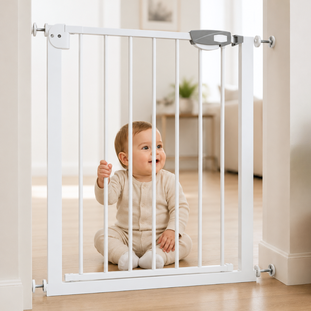 REJA SEGURIDAD BABYKISS BLANCO PARA BEBES Y MASCOTAS 71-77CM DE ANCHO - 2